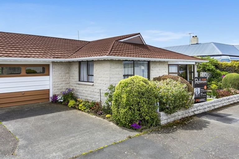 Photo of property in 19a Ravelston Street, Saint Kilda, Dunedin, 9012