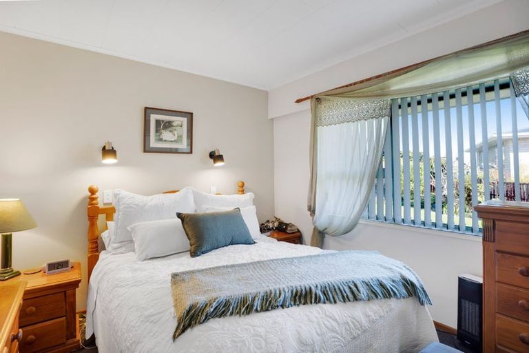 Photo of property in 6 Norwich Avenue, Spotswood, New Plymouth, 4310