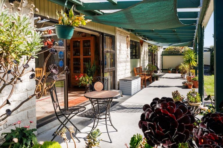 Photo of property in 372 Kimbolton Road, Feilding, 4702