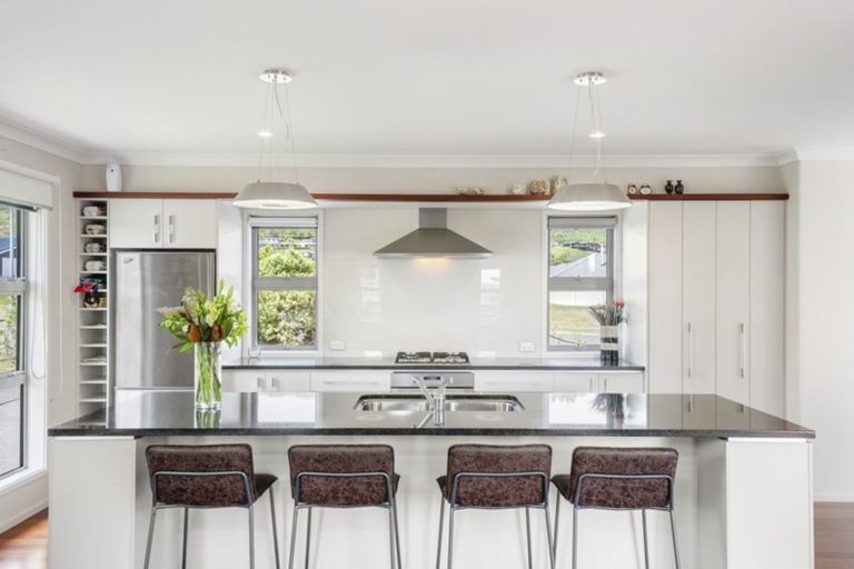 Photo of property in 120 Kenrigg Road, Kinloch, Taupo, 3377