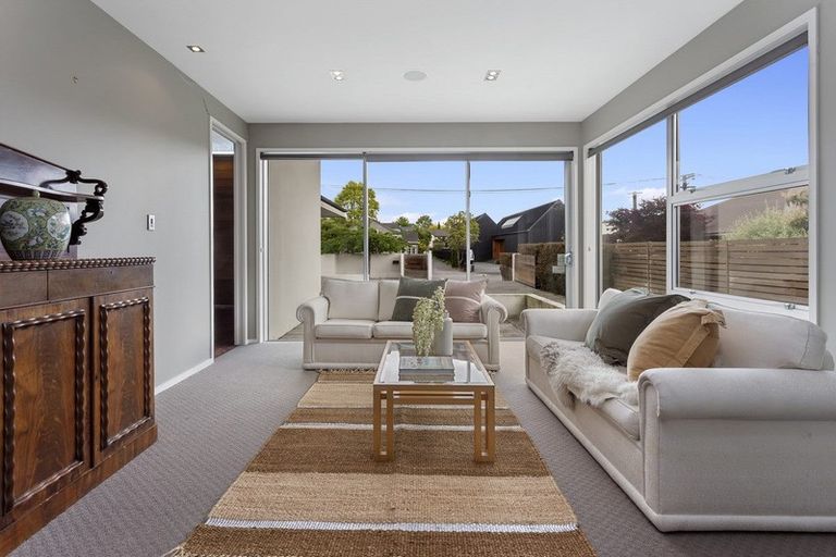 Photo of property in 20 Queens Avenue, Merivale, Christchurch, 8014