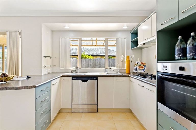 Photo of property in 10 Checkerberry Court, Henderson, Auckland, 0612