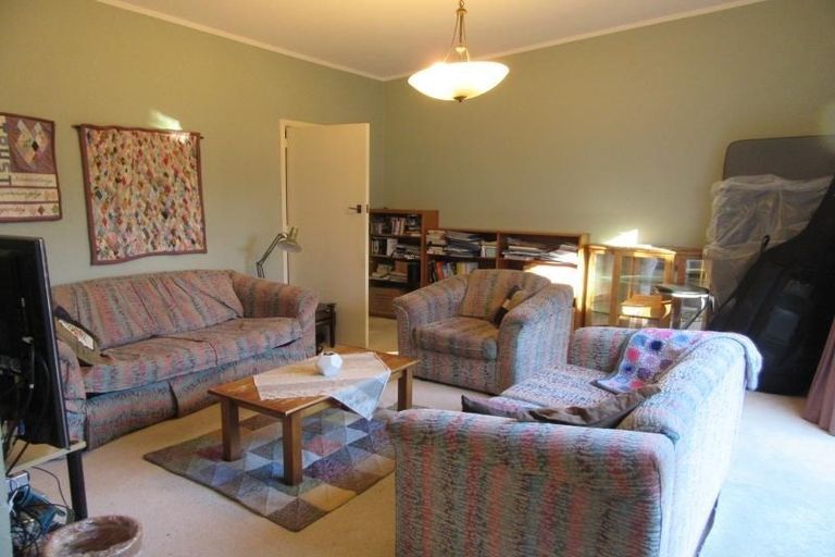 Photo of property in 11 Milnebank Street, Upper Riccarton, Christchurch, 8041