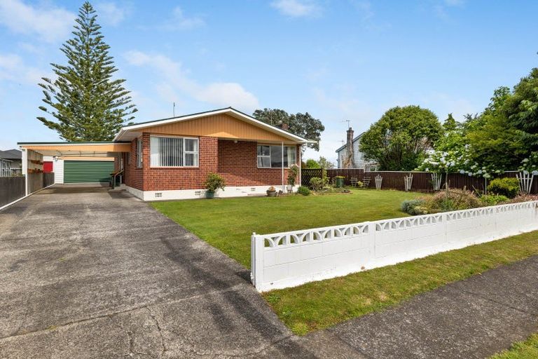 Photo of property in 50 Cutfield Street, Inglewood, 4330