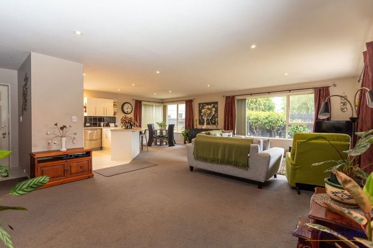 Photo of property in 81 Johns Road, Belfast, Christchurch, 8051