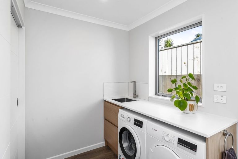 Photo of property in 118 Rosetta Road, Raumati South, Paraparaumu, 5032