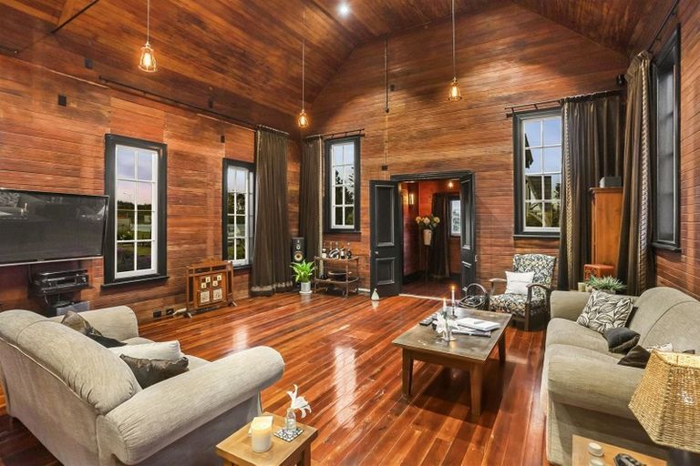 Photo of property in 7 Clarks Lane, Hobsonville, Auckland, 0618