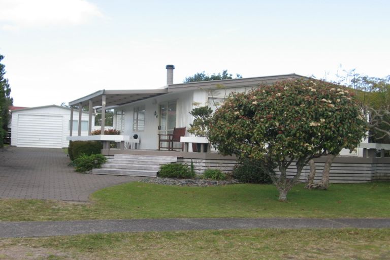 Photo of property in 14 Lowe Park Lane, Pauanui, Hikuai, 3579