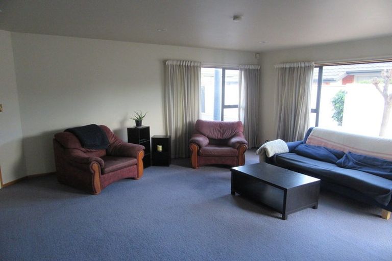 Photo of property in 122a Maidstone Road, Ilam, Christchurch, 8041