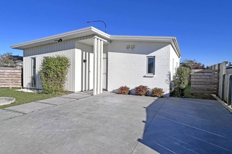 Photo of property in 24 Rocky Road, Huntington, Hamilton, 3210