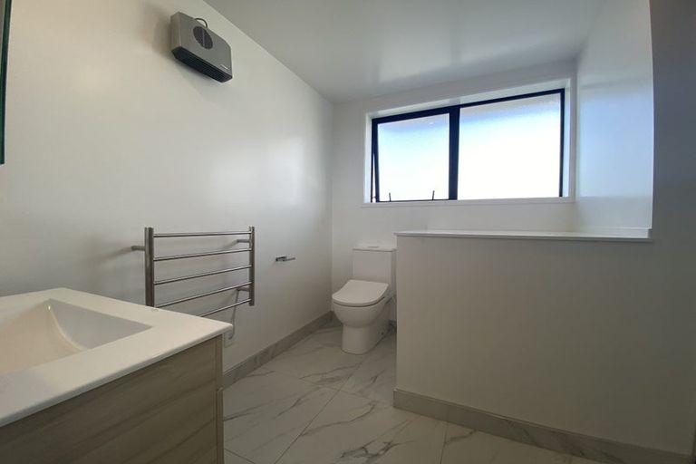 Photo of property in 78 Marine Parade, North New Brighton, Christchurch, 8083