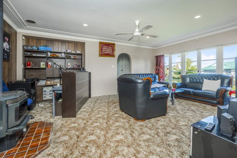 Photo of property in 33 Bunnythorpe Road, Papakura, 2110