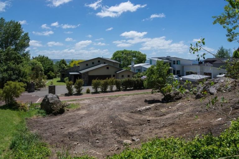 Photo of property in 13 Gemini Place, Kawaha Point, Rotorua, 3010