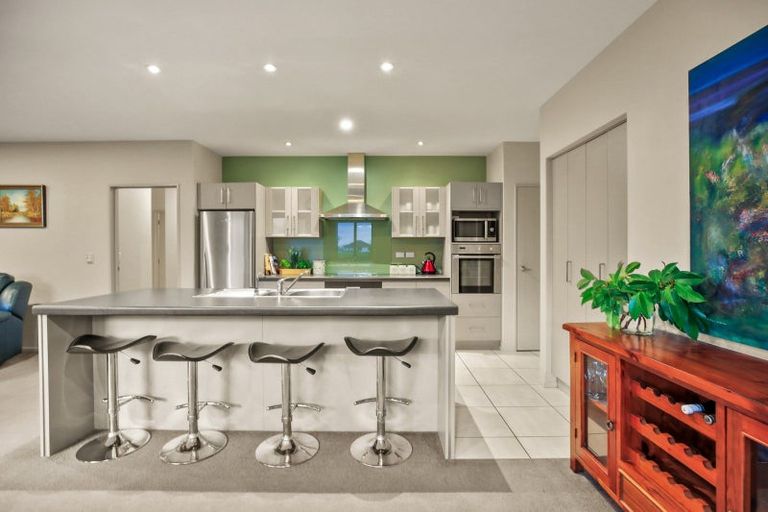 Photo of property in 13 Alford Place, Huntington, Hamilton, 3210