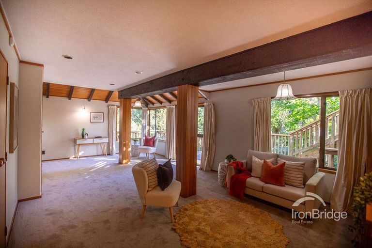 Photo of property in 6b Chatsworth Road, Silverstream, Upper Hutt, 5019