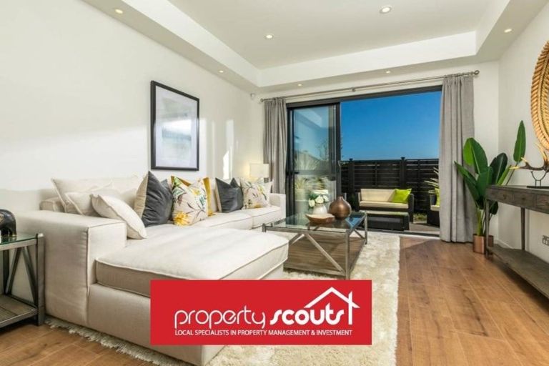 Photo of property in 7 Moki Place, Long Bay, Auckland, 0630