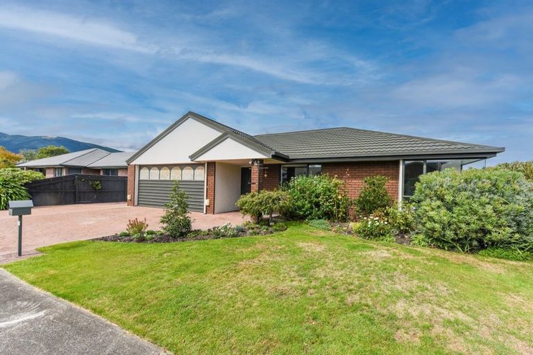 Photo of property in 11 Ashbury Street, Stoke, Nelson, 7011