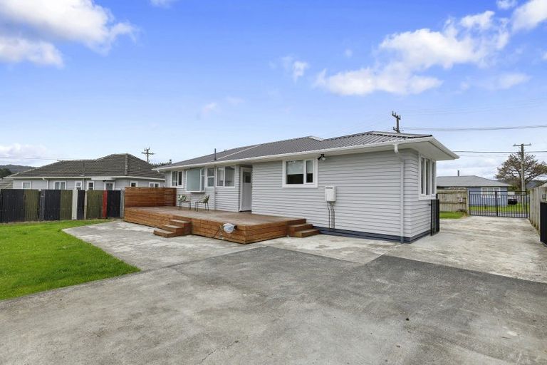 Photo of property in 4 Derwent Street, Wainuiomata, Lower Hutt, 5014