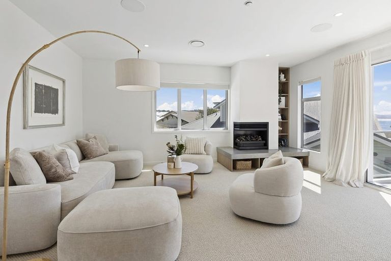 Photo of property in 75 Dundas Street, Seatoun, Wellington, 6022