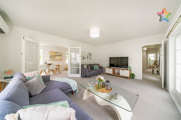 Photo of property in 17 Gordon Street, Avalon, Lower Hutt, 5011
