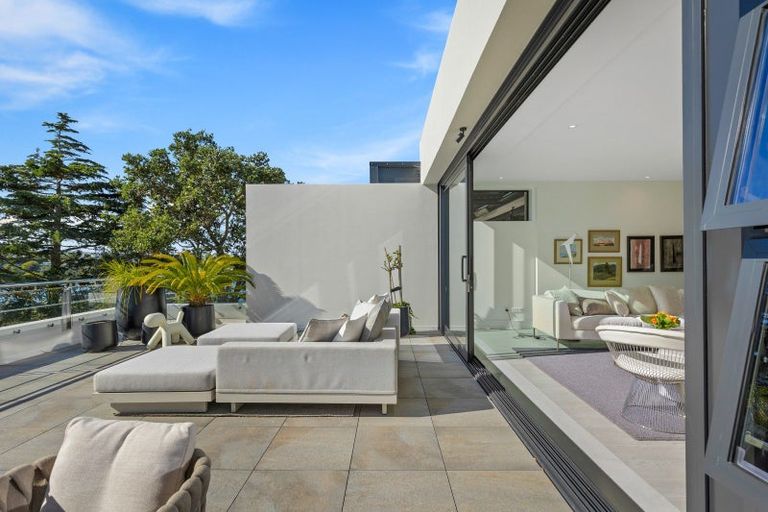 Photo of property in 13/258 Hurstmere Road, Takapuna, Auckland, 0622