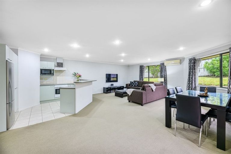 Photo of property in 4 San Domingo Rise, Henderson, Auckland, 0612