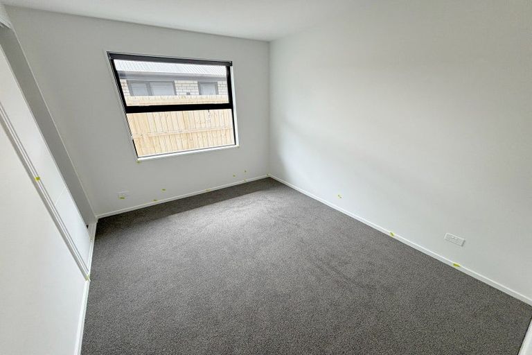 Photo of property in 10 Songpa Street, Halswell, Christchurch, 8025