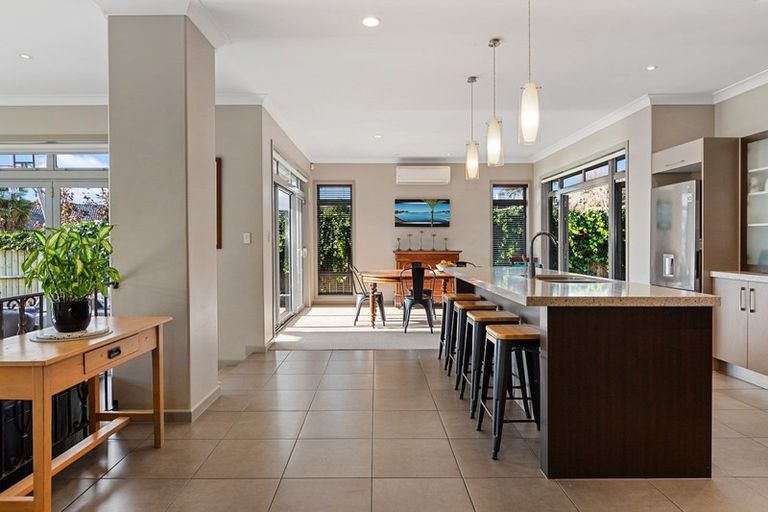 Photo of property in 124 Hamurana Road, Omokoroa, 3114