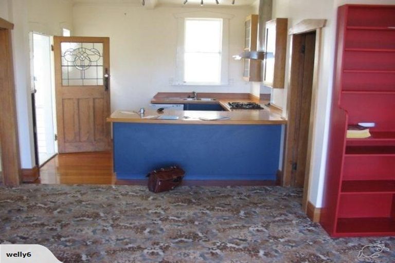 Photo of property in 12 Tanera Crescent, Brooklyn, Wellington, 6021