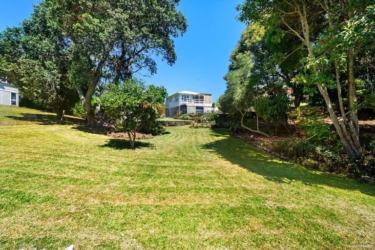 Photo of property in 25a Rodney Street, Howick, Auckland, 2014