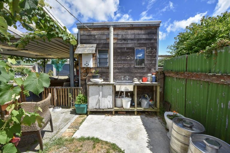 Photo of property in 234 High Street South, Carterton, 5713