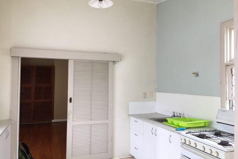 Photo of property in 2/43 Rintoul Street, Newtown, Wellington, 6021