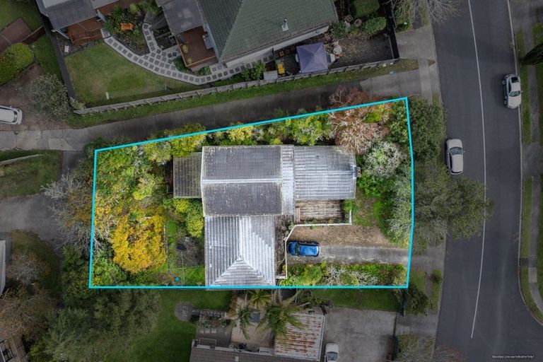 Photo of property in 121 Oaktree Avenue, Browns Bay, Auckland, 0630