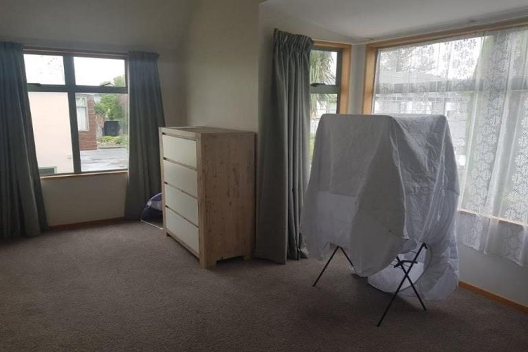 Photo of property in 15 Brockworth Place, Riccarton, Christchurch, 8011