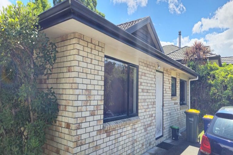 Photo of property in 202 Greenhithe Road, Greenhithe, Auckland, 0632