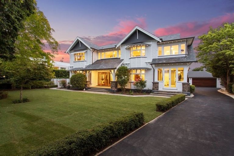 Photo of property in 96a Glandovey Road, Fendalton, Christchurch, 8052