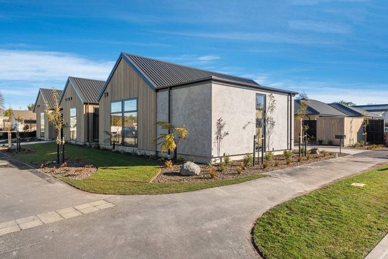 Photo of property in 3 Tavendale Place, St Albans, Christchurch, 8052