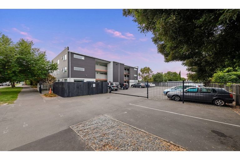 Photo of property in 16/20 Stanmore Road, Phillipstown, Christchurch, 8011
