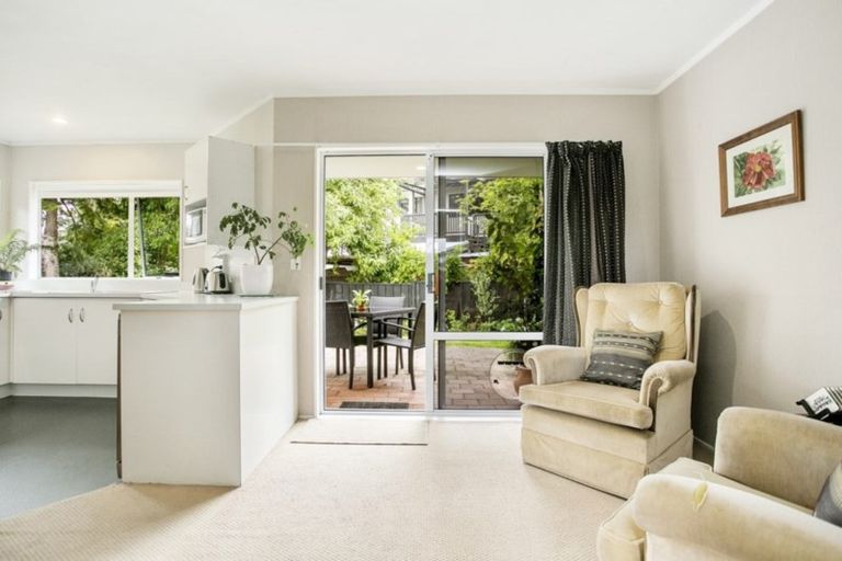 Photo of property in 71 Acacia Bay Road, Nukuhau, Taupo, 3330