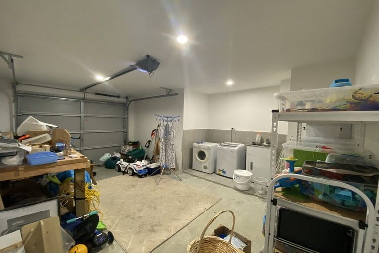 Photo of property in 28 Seafarer Crescent, Stanmore Bay, Whangaparaoa, 0932