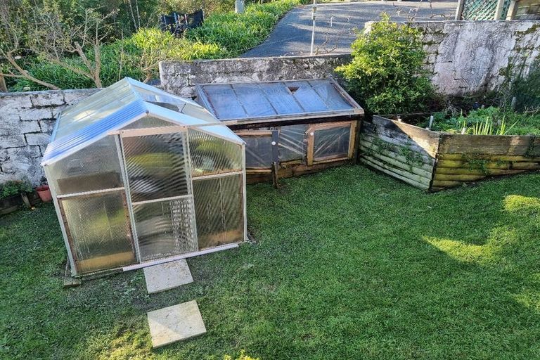 Photo of property in 75 Rosario Crescent, Red Beach, 0932