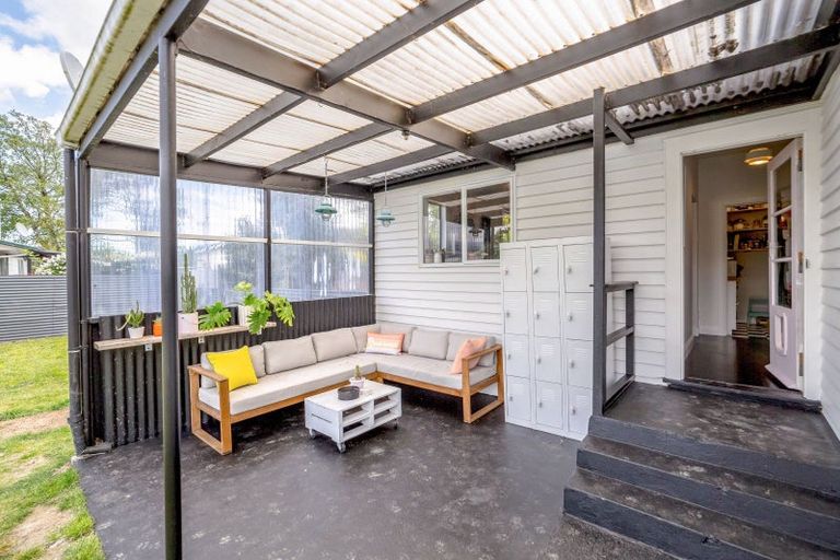 Photo of property in 23 Kupe Drive, Carterton, 5713