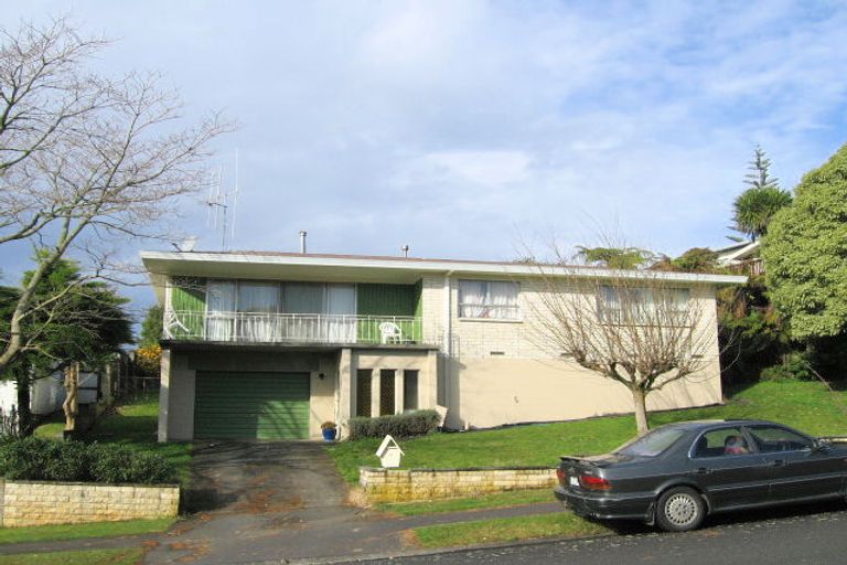 Photo of property in 8 Glendale Drive, Dinsdale, Hamilton, 3204