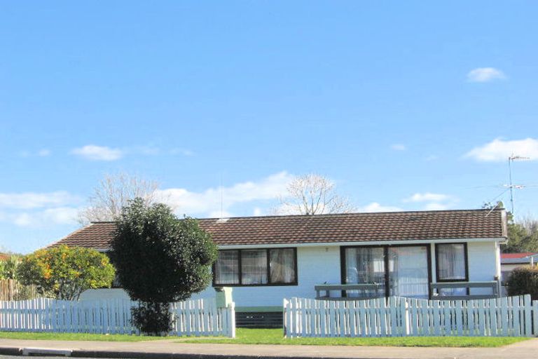Photo of property in 123 Dominion Road, Papakura, 2110