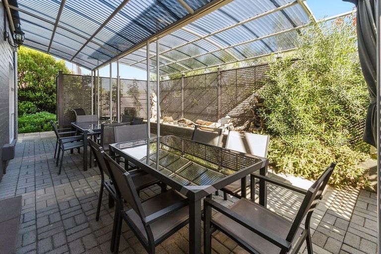 Photo of property in 44 Aberdeen Crescent, Wattle Downs, Auckland, 2103