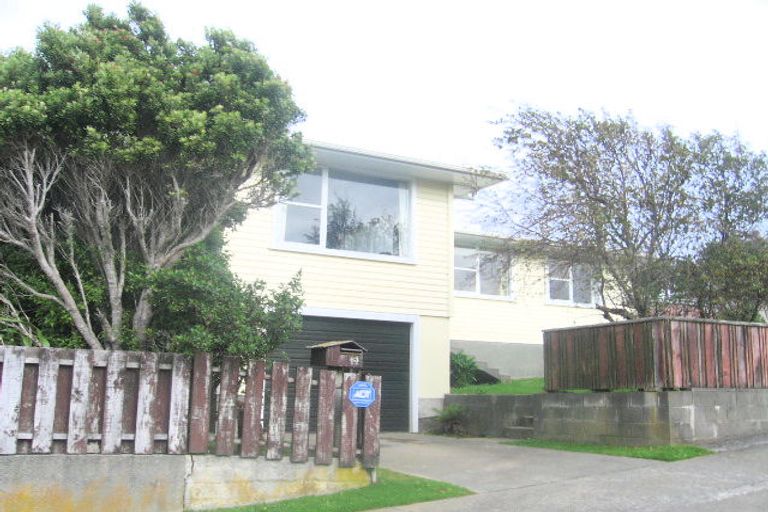Photo of property in 63 Oakleigh Street, Maungaraki, Lower Hutt, 5010