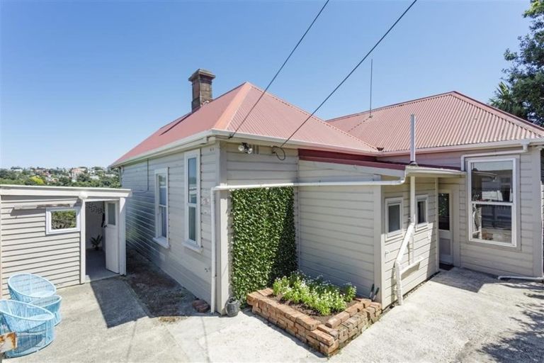 Photo of property in 25 Clifford Street, Dalmore, Dunedin, 9010