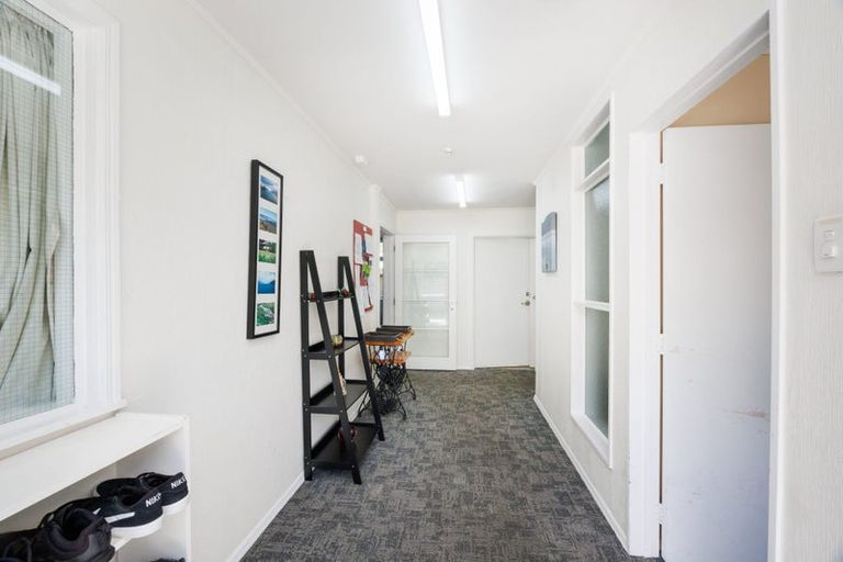 Photo of property in 12 Ngaio Street, West End, Palmerston North, 4412