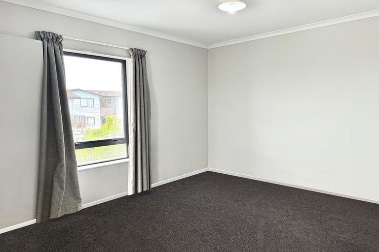 Photo of property in 38 Ipukarea Street, Weymouth, Auckland, 2103