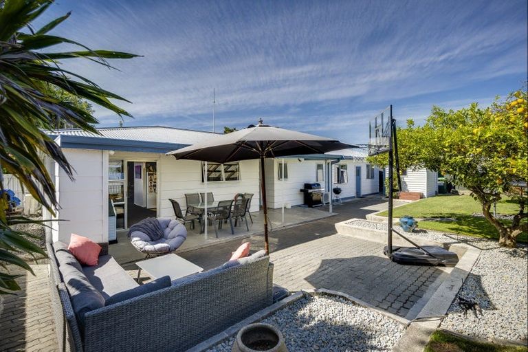 Photo of property in 13 Clement Place, Greenmeadows, Napier, 4112
